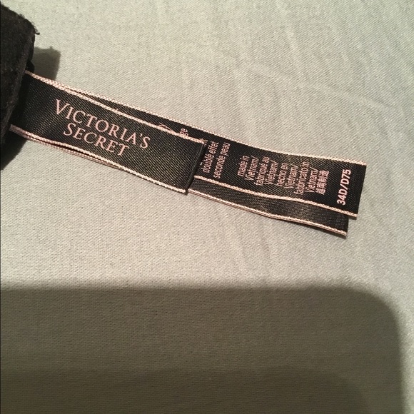 VICTORY SECRET SIZE 34D NEW ONLY $18.💗💕💕💕💗 - Picture 4 of 5